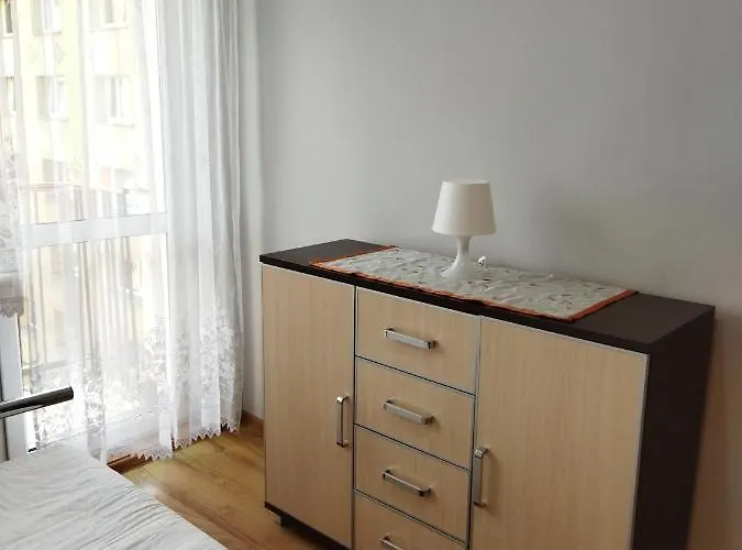 Apartament/mieszkanie-walbrzych Piaskowa Gora *